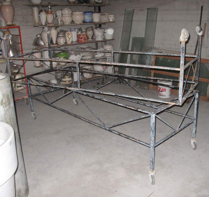 trolleys on wheels